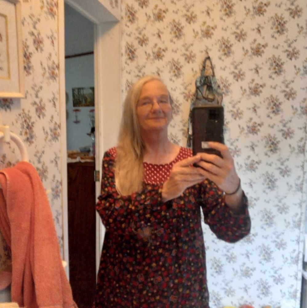Meet your Posher, Karen